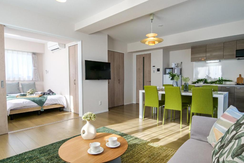 Premium Apartment Hotel Tokyo East Экстерьер фото